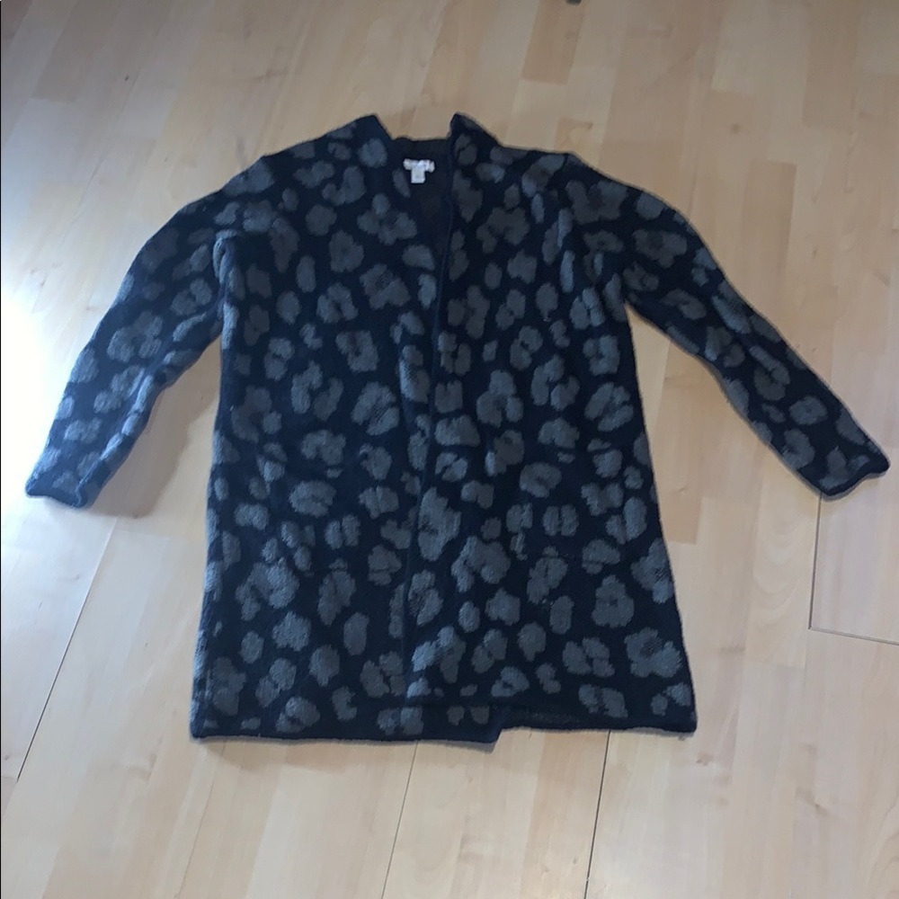 Nine West Black and Gray Leopard Print Cardigan